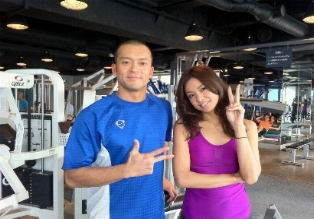 【新品未使用】VERY掲載　滝沢眞規子着用 マディソンブルー　ショートパンツ 滝沢眞規子さんが「2枚買った」夏ヘビロテ予感の“ボディスーツ