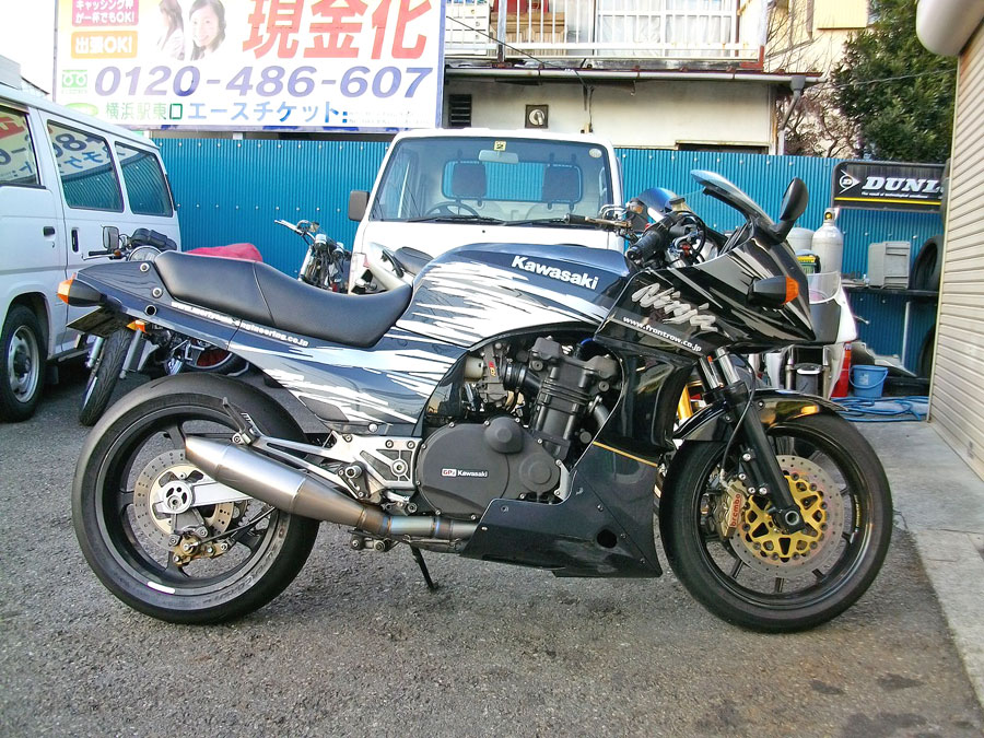 GPZ900Rニンジャ君におNEWのリアサスリンクをゴチ♪_f0174721_22132043.jpg