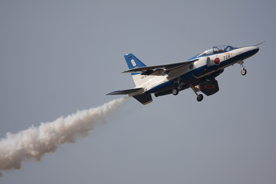 築城基地航空祭2010　ブルーインパルス　その1_c0213564_20594844.jpg