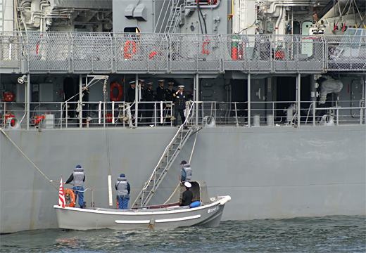 『YOKOSUKA軍港めぐり』動き出した2011年_e0150566_030525.jpg