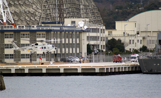 『YOKOSUKA軍港めぐり』動き出した2011年_e0150566_045698.jpg