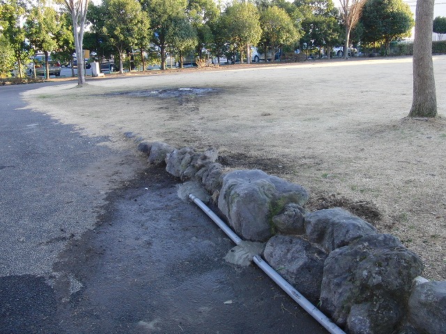 田宿川周辺の異常湧水?_f0141310_23184764.jpg