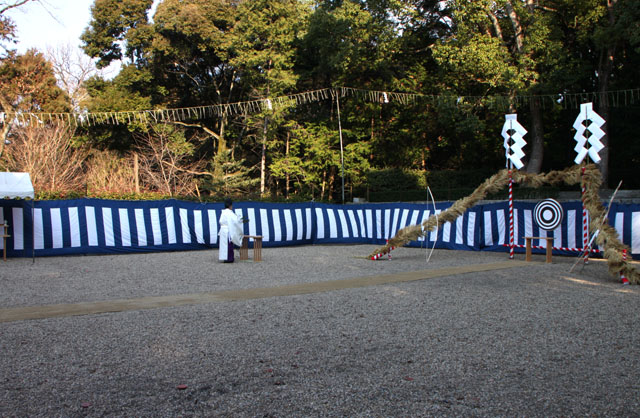 伏見稲荷 奉射祭_e0048413_9503940.jpg