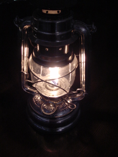 FEUER HAND LANTERNの綿芯をCFに交換_f0113727_921662.jpg