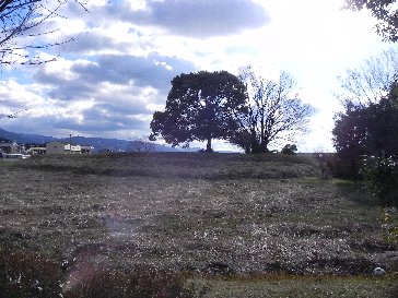 京都奈良怪異落穂拾い(4)三輪山周辺、箸墓_b0116271_16581770.jpg