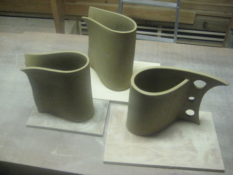 大きな花器を制作。_d0195183_0453798.jpg