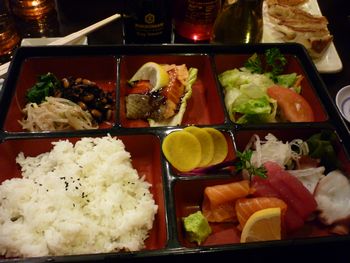 久々に和食が食べたくなりました (アンカレジ) _b0135948_10124745.jpg