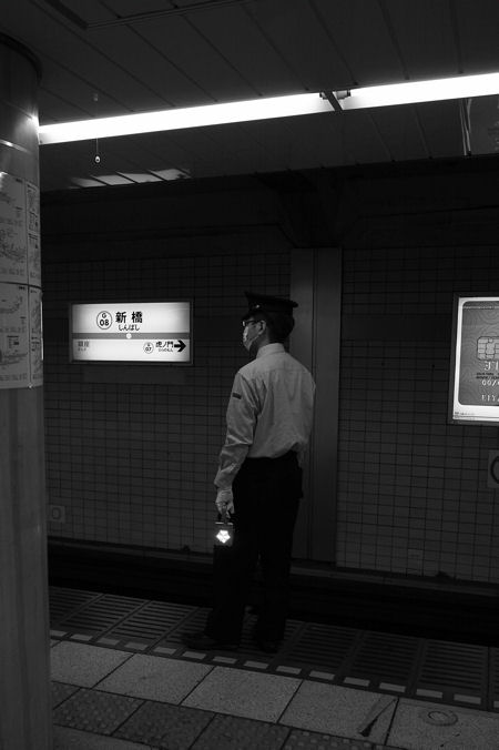 東京散歩 東京の地下鉄で_c0181552_422152.jpg