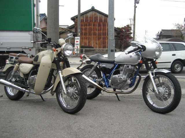 2台の中古車 Acyメッセージ 2台の中古車 Acyメッセージ