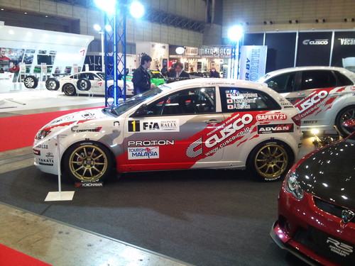 Satria Neo in Autosalon 少々キツかったです_e0178729_0535426.jpg