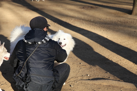 雪遊びの次はスノウおねえちゃんに出会ったぁ_f0234023_22321932.jpg