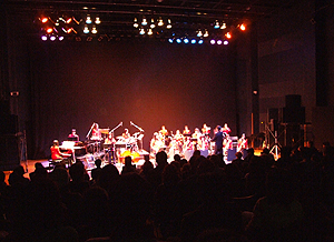 バッファロー ~ 金沢 姉妹都市交流事業「空を翔るJAZZ」_e0118827_23112027.jpg