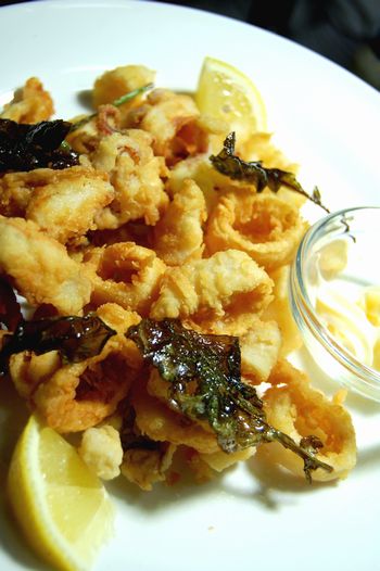 フライドカラマリ 知りたがりやの食べたがりや フライドカラマリ 知りたがりやの食べたがりや