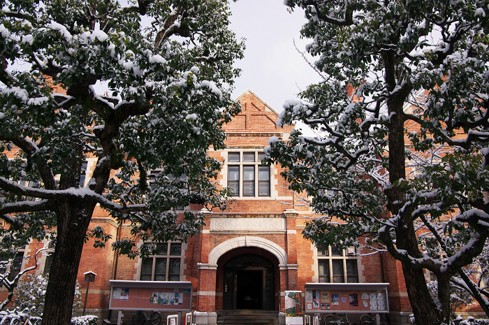 雪の同志社大学_f0155048_215645100.jpg