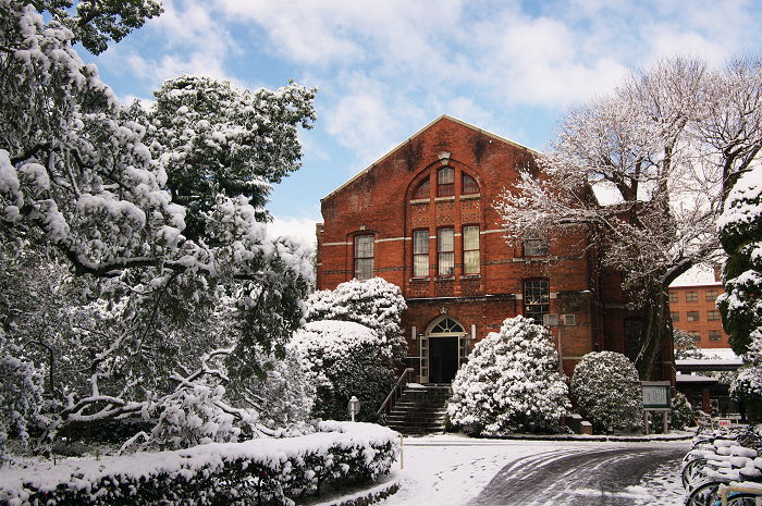 雪の同志社大学_f0155048_21574457.jpg