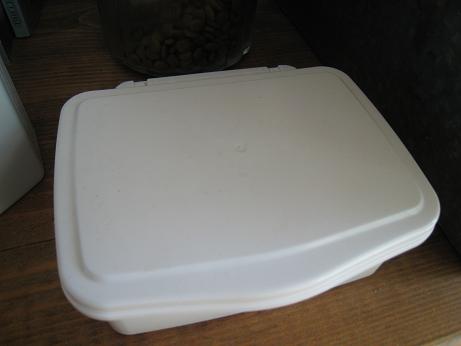 白いトイレクリーナーケース Shabby Style Blog