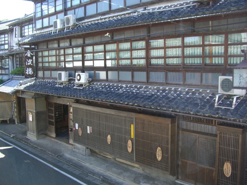 日奈久の路地裏を歩く。_d0116009_11272242.jpg