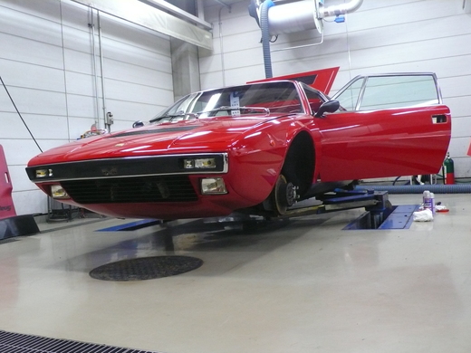 308gt4 series1 at CORNES factory_a0129711_190379.jpg