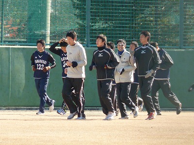 ロッテ新人自主トレ・・・1月19日前半_b0166128_20285349.jpg