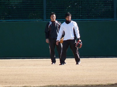 ロッテ新人自主トレ・・・1月19日後半_b0166128_1455932.jpg