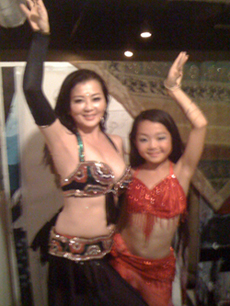 新年会で踊ります☆_e0142868_153386.jpg
