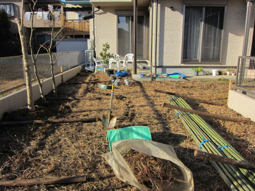 お庭造り Ｐａｒｔ １_b0200291_1913625.jpg