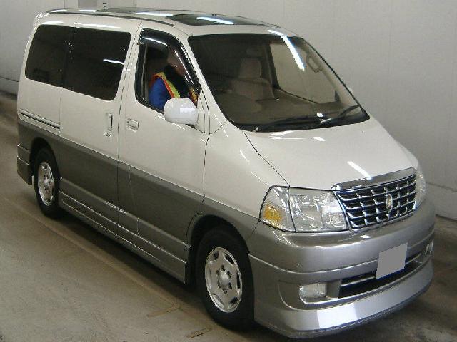 ☆Gチェロキー・エスティマ・フィット・☆入庫しております!!(伏古店)_c0161601_19365722.jpg