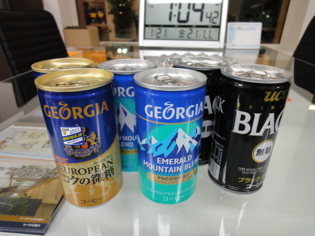 ☆Gチェロキー・エスティマ・フィット・☆入庫しております!!(伏古店)_c0161601_19372337.jpg