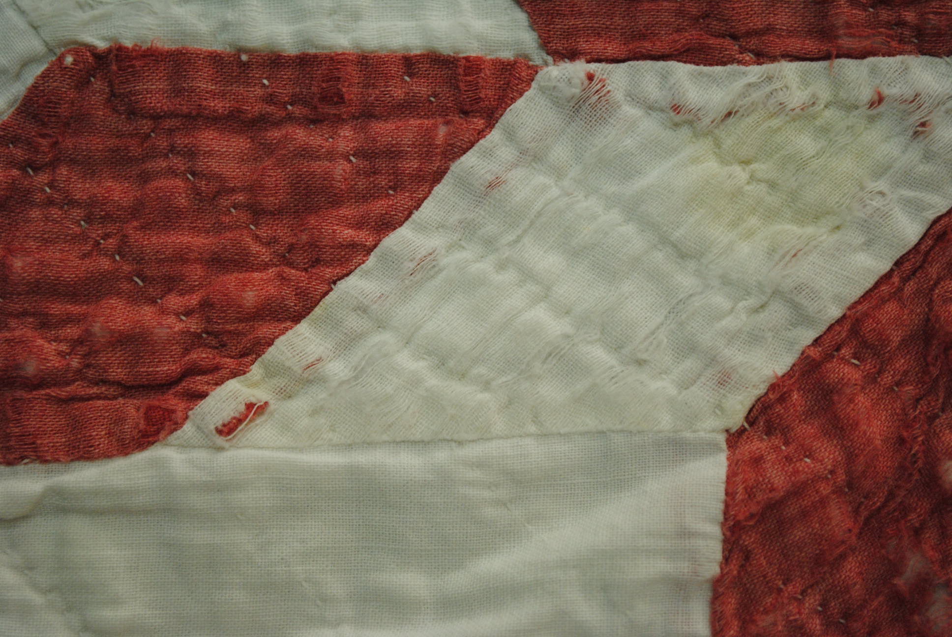 OLD QUILT_f0233425_0125912.jpg