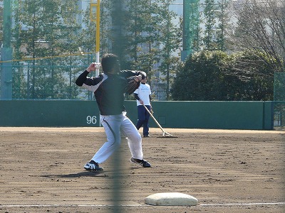ロッテ自主トレ(1月19日)・・・荻野よ、ゆっくりでいい_b0166128_16212699.jpg