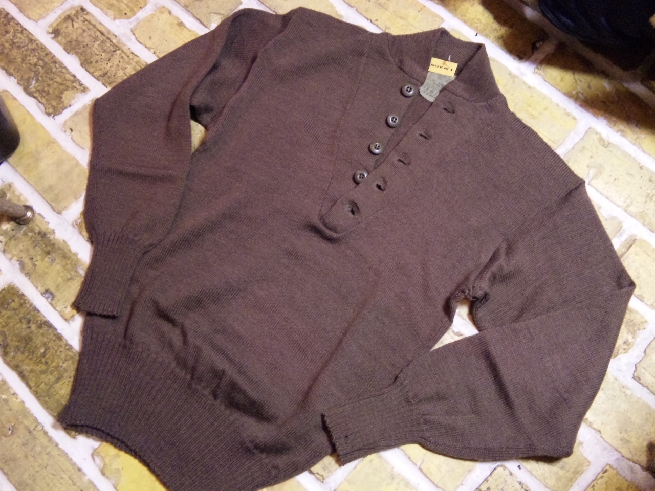 セーターでこの価格でこの使いやすさは魅力です！（トアウエスト神戸店）_c0078587_132443.jpg