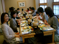 2011年、親戚の新年会_e0010353_20104946.gif