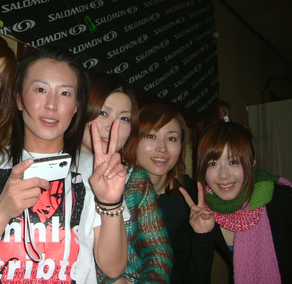 佐藤涼子 × 林亜紀子 インタビュー_c0151965_13371178.jpg