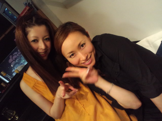 佐藤涼子 × 林亜紀子 インタビュー_c0151965_13381268.jpg