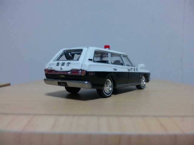 タカラトミー トミカリミテッドno 0127日産セドリックワゴン パトロールカー 燃やせないごみ研究所 タカラトミー トミカリミテッドno 0127日産セドリックワゴン パトロールカー 燃やせないごみ研究所