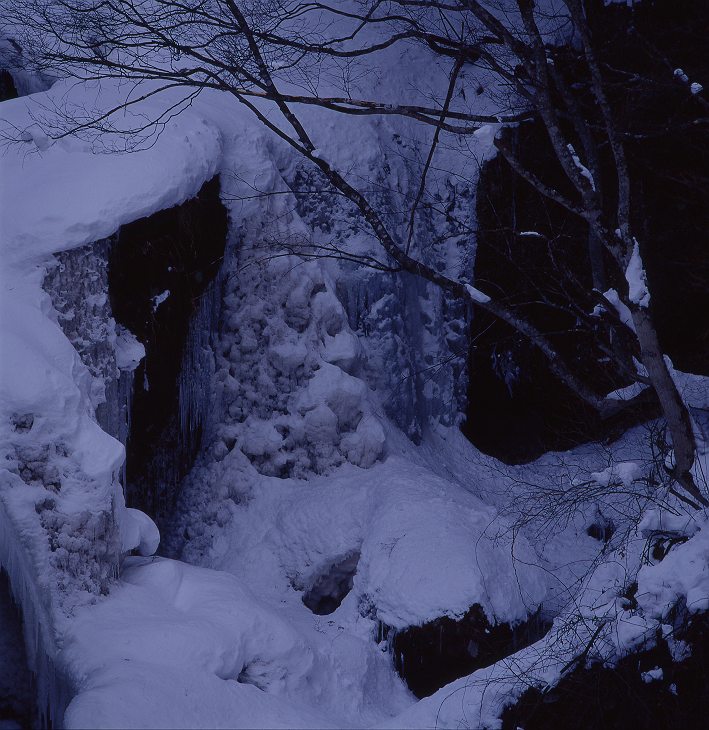 凍った竜頭の滝・・・_f0169053_204389.jpg
