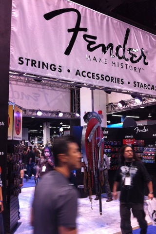 NAMM2011　　その１_d0147980_17215138.jpg