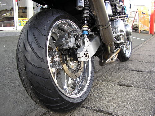ZEPHYR1100+GALE SPEED TYPE-R : エビスモータース 店長のひとりごと ZEPHYR1100+GALE SPEED TYPE-R : エビスモータース 店長のひとりごと
