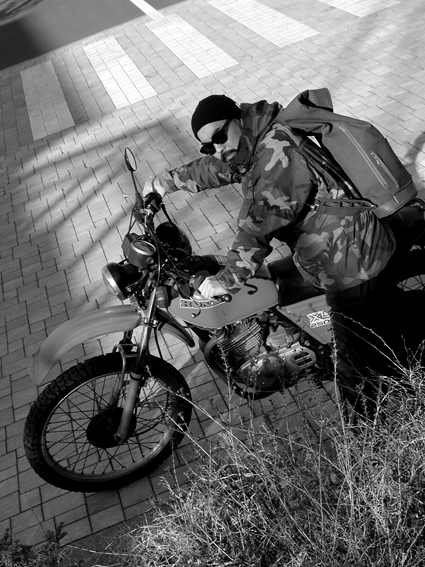 村上 智昭 & HONDA XL250S(2011 0108)_f0203027_2044929.jpg