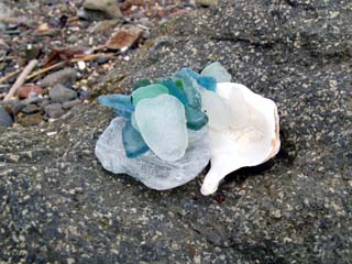 渚で輝く宝石 ～ sea glass ～_e0132433_14323143.jpg