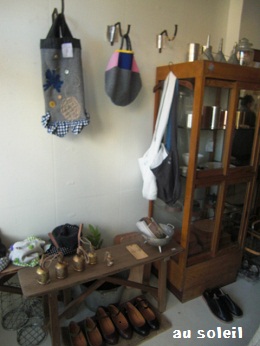 au soleil...素敵ショップでお買い物。。_c0169287_11274615.jpg
