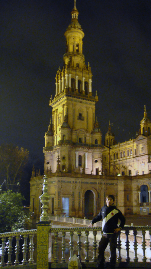 ▼\"Plaza de España de Sevilla\" Andalucía（スペイン）のセビージャにて撮影。1 ano de saudade..._b0032617_10164037.jpg