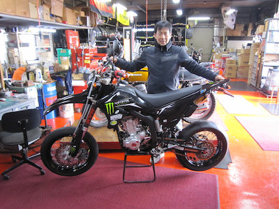 WR250R モタードホイール ワイドリム(前17×3.5、後17×4.25) Z