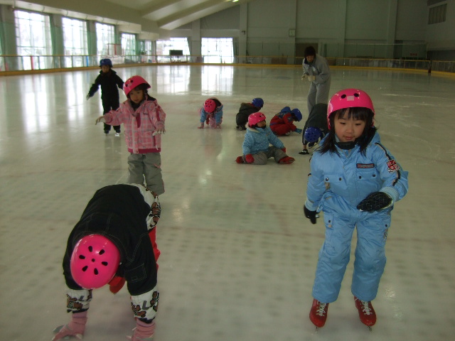 スケート教室に行ってきました_d0166047_14475690.jpg