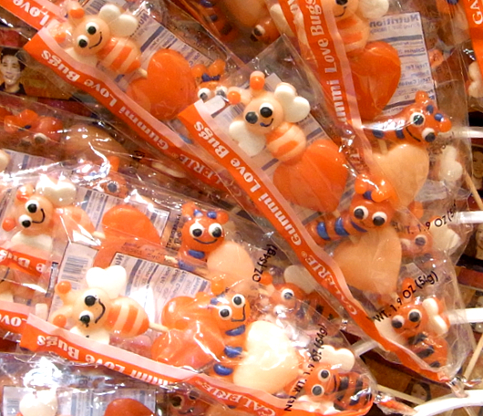 バレンタイン前のNYにあるお菓子の国、ディランズ・キャンディー・バー（Dylan\'s Candy Bar）_b0007805_22161573.jpg