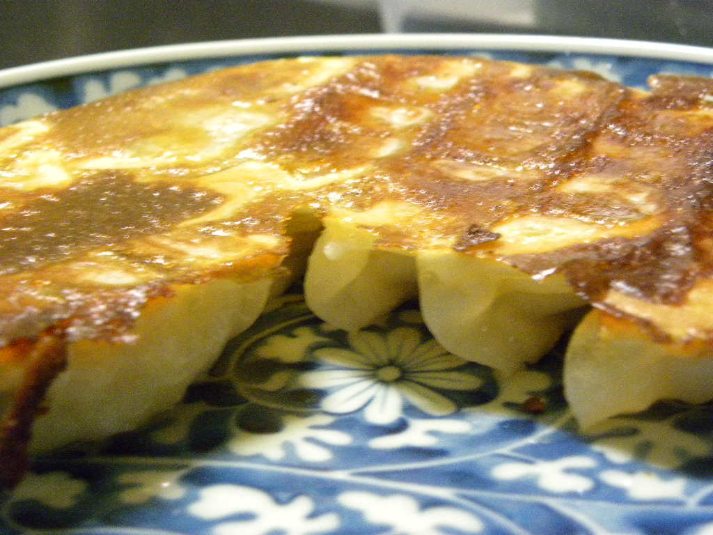 餃子ですけど。。。_c0162773_14121869.jpg