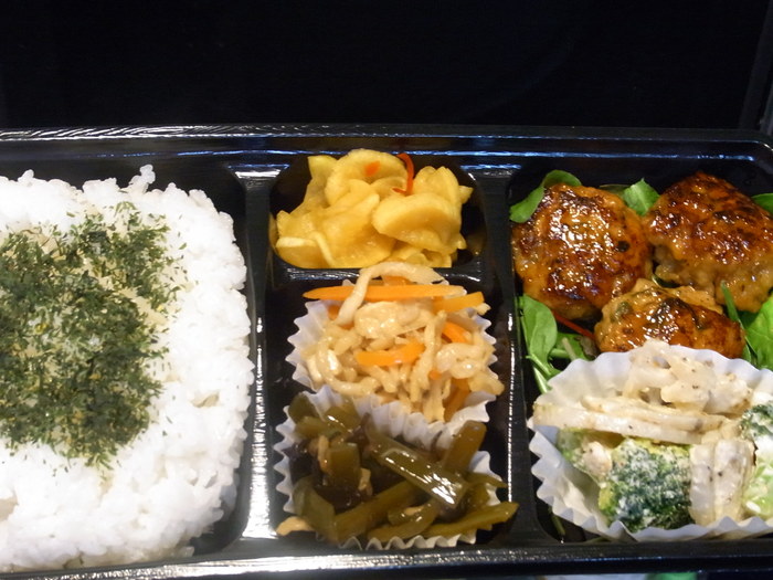 ボブのお弁当_a0193223_9225249.jpg