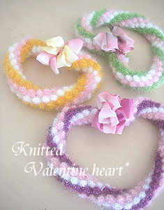 Knitted Kristal Heart Wreath*_f0017548_1638519.jpg