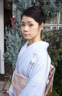 お茶の初釜へ_a0123703_17431554.jpg