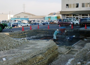 コンクリート工事_f0163105_18184651.jpg